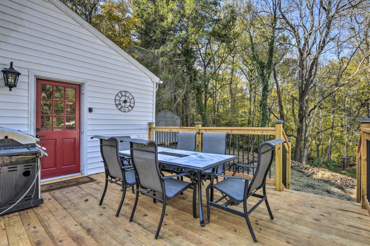 Peaceful Renovated Home With Deck On Half Acre! แอชโบโร ภายนอก รูปภาพ